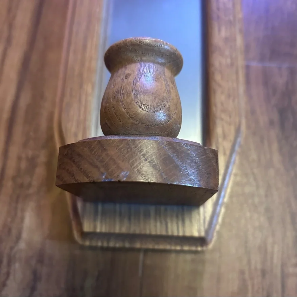 N/A classic wooden